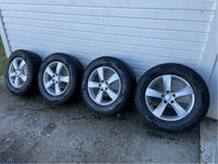 Dubbdäck VW, Seat  Pirelli Scorpion Ice zero 2 235/65 R17