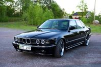 BMW 735 ia e32