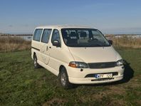 Toyota Hiace Minibuss 2.7