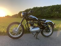 Royal Enfield Bullet 500 Deluxe