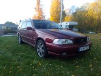 Volvo V70 2.5 10V SE ny besiktigad 