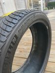 Michelin Pilot Alpina 5. 255/40r21 vinterdäck 