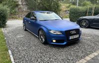 Audi A4 Sedan 3.2L FSI V6 Quattro *UNIK UTRUSTNING*