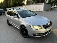 Skoda Superb Kombi 2.0 TDI 4x4 Elegance Euro 5. Ny kamrem.