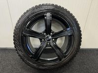 20" Porsche Svarta OZ Nokian Hakka 9 Dubbdäck inkl TPMS