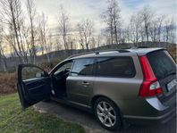 Volvo V70 2.5T Flexifuel Geartronic Momentum Euro 4