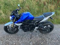 Suzuki GSR 750. Höstpris 