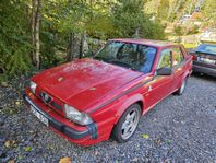 Alfa Romeo 75 America 3.0 V6 12V