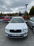 Skoda Octavia Kombi 1.6 FSI