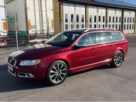 Volvo V70 D5 AWD 185 Hk Summum Automat Geartronic Välhållen