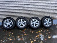 Nokian Hakkapeliitta 215/65R16 plus fälg