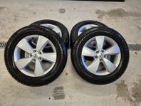 Volvo XC40 235/60R17