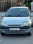 Renault Clio 5-dörrars Halvkombi 1.4