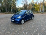 Toyota Aygo 5-dörrar 1.0 VVT-i | Motor& kupévärmare 