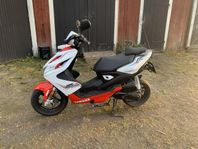 Yamaha Aerox 4 Låga mil!