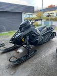 Polaris 850 RMK Khaos Matryx Slash 155” 2023