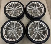 Original 20” Audi RS fälgar med 6mm Michelin vinterdäck 