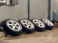 Fälgar med goodyear vinterdäck friktionsdäck 205/55/R16