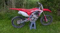 Honda CRF250R - 18, Elstart.