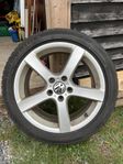 VW original fälgar 17” med däck 