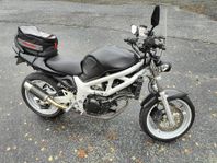 Suzuki SV650