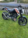 KTM Duke 125