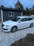 Volkswagen Passat R-line Aut Värmare Nybesiktigad