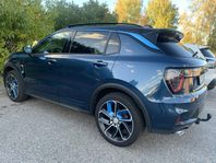 Lynk & Co 01 PHEV Navi Pano/AdapFarthållar/nyaDrag/NyaV-hjul