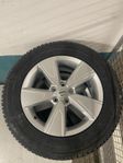 Volvo XC40 - Vinterhjul 235/60 R/ 17