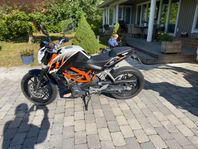 Ktm duke 390