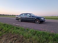 Mercedes-Benz S 500 W140 V8 320HK 