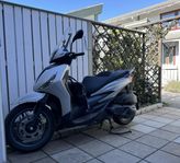 Piaggio Beverly 400