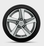 Toyota original fälgar & vinterdäck goodyear 18"