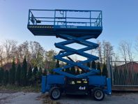 Saxlift Lift Genie GS-3369 nymålad med Dieselmotor