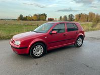 Volkswagen Golf 1.6 Ny besiktad 