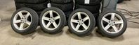  Fina 17” Audi originalfälgar med M+S Nokian Snowproof (7mm)