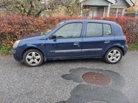 Renault Clio 5-dörrars Halvkombi 1.4 Privilege