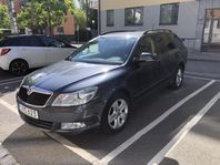 Skoda Octavia Kombi 1.4 TSI Elegance Euro 5 - Ny Servad