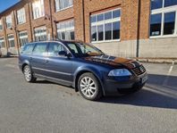 A traktor Volkswagen Passat 1.8 T