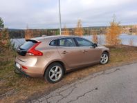 Volvo V40 T3 Momentum Euro 5