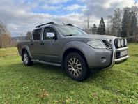 Nissan Navara Dubbelhytt 3.0 dCi V6 4x4 Euro 5