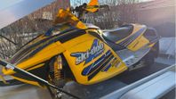 SKI-DOO MXZ 600 SDI REV 2004 Öhlins 