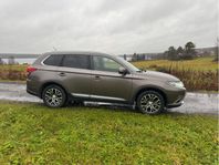 Mitsubishi Outlander 2.2 Di-D 4WD Business Euro 6