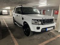 Land Rover Discovery 3.0 SDV6 HSE 4WD 7 sits