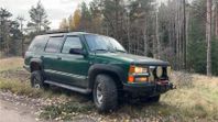 Chevrolet Tahoe 4-door 5.7 V8 4WD Hydra-Matic