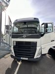 Dragbil Volvo FH500 2021