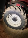 Däck 440/65 R28 Nytt