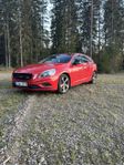 Volvo V60 D5 Momentum, R-Design 