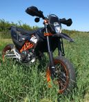 KTM SMC-R 690