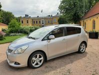 Toyota Verso 2.0D-4D  Ny Besiktigad o Ny Skattad